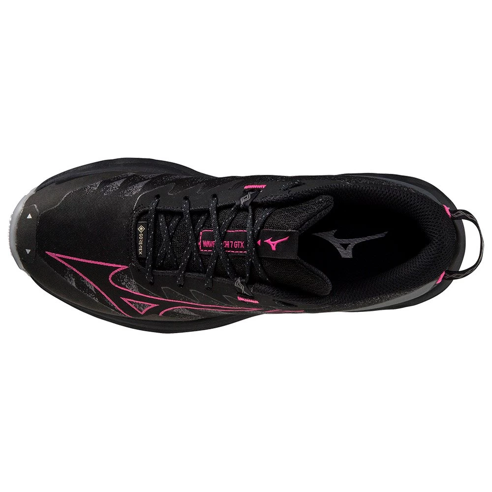 Botas De Trail Mizuno Wave Daichi 7 GTX Wos Black Fuchsia 6 Botas De Trail Mizuno Wave Daichi 7 GTX Wos Black Fuchsia - Imagen 4
