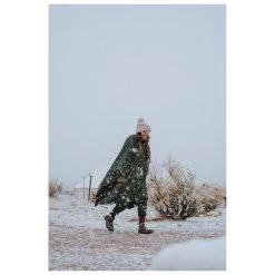 Poncho Para La Lluvia Thermarest Honcho Poncho Black Forest -Tienda De Montanismo 5ee096a425e371f7ce4931641f0cd69cd71d86a0 E23TERMBIV381919 TERM0731101 911