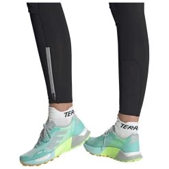 Botas De Trail Adidas Terrex Agravic Ultra W Seflaq/Wonsil/Luclem -Tienda De Montanismo 7945abf299ba725f3e5d4f6d3934880c010b25f5 E22ADIDCHA2404856 5