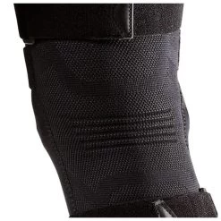 Rodilleras Thuasne Ligamentaire Renforcée - Stabilité 5 13 Rodilleras Thuasne Ligamentaire Renforcée - Stabilité 5 -Tienda De Montanismo 80b8c0c0c9a836f23efe72ddb92a84d0e3b42006 E22THUAACC206867 903