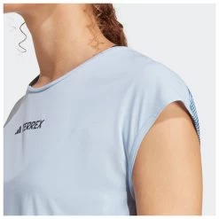 Camiseta De Trekking Adidas Agravic Pro Blue Dawn Wonder Steel -Tienda De Montanismo 8b4d034379b5e56dd49661cebf9c9198a2e17597 E23ADIDTTH3371058 903