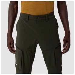 Pantalón De Trekking Salewa Puez Durastretch Cargo Pants M Dark Olive -Tienda De Montanismo a5d037b17942afaf03db8115457aac0f1fe92a2b E23SALETTB3363306 901