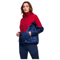 Chaqueta De Trekking Kari Traa Sanne Wind Jacket Red -Tienda De Montanismo dc8eb6cf35eda46f7b56717bf93d5fa04c502a81 E22KARITTH1214858 4